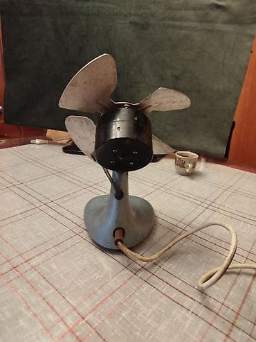 sto za pc: Stari retro stoni ventilator - vintage. Ne znam da li je kompletan — 8