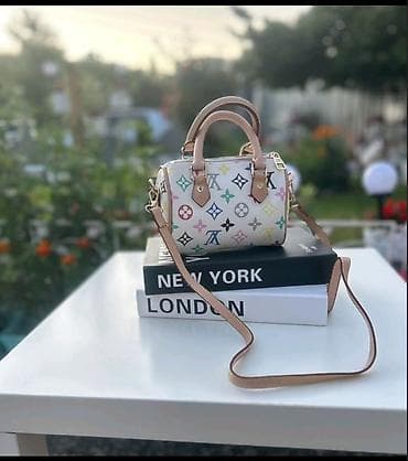 muške poslovne torbe samsonite: Torbice 
16x12
3800din
💋 — 2