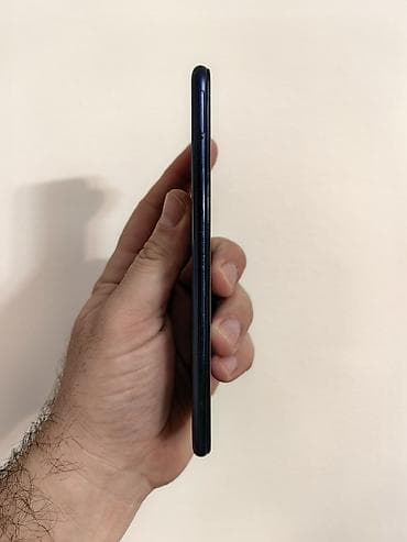 ruski telefon: Samsung A7 2018 sa 4/64gb memorije, dual sim sim free. Dobro očuvan i — 2