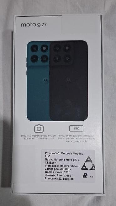 Motorola: NOV NE OTPAKOVAN TELEFON — 2