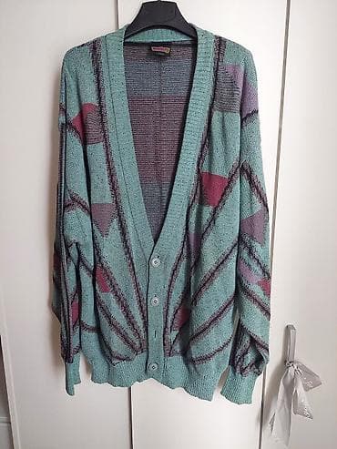 Vintage kardigan sa geometrijskim šarama - Brend: Westbury (etiketa na lalafo.rs Vintage kardigan sa geometrijskim šarama - Brend: Westbury (etiketa