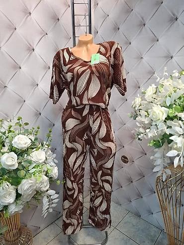 legend sorcevi zenski: Prsluk 2200 din
Haljina 2300 din
Kompleti 2 komada 2800 din
mn — 6