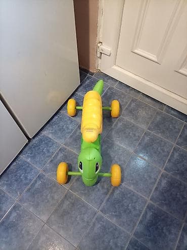 Guralica u obliku kornjače – Little Tikes - Dečja guralica/vozilo za