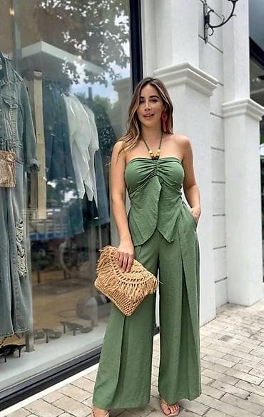 svecane haljine bele: Komplet top bez bretela i široke pantalone. - Kroj: strapless top sa — 1