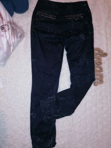 džeparice pantalone: NOVE BAGGY PANTALONE 42 Struk 42cm Bokovi 54cm Butine 28cm Dubina — 1