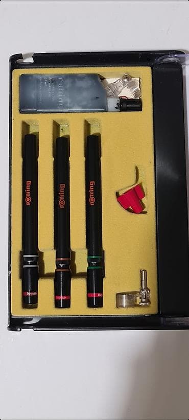 cepac za drva na benzin: • Dva pakovanja rOtring rapitografa i jedno pakovanje rOtring šestra — 6