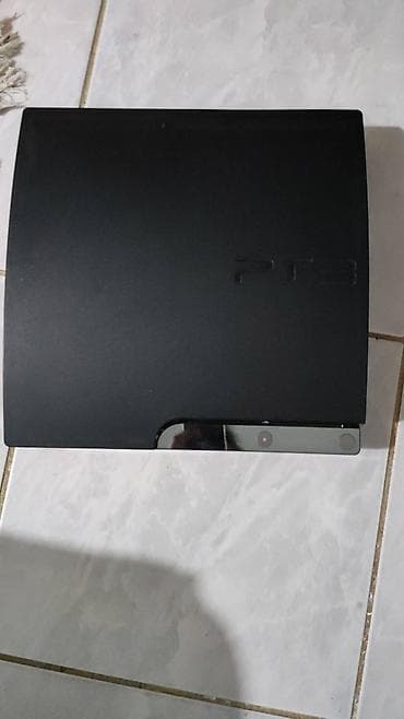 PlayStation 3 Slim konzola (PS3), crna. - Model: PS3 Slim - Ugrađen