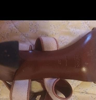 Sandale: Hugo Boss ženske sandale na štiklu - Model: otvorene sandale sa više — 2