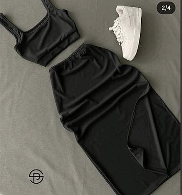 ženski kompleti sa suknjom: Komplet crop top majica sa sirokim bratelama i midi suknja sa slicem i — 2