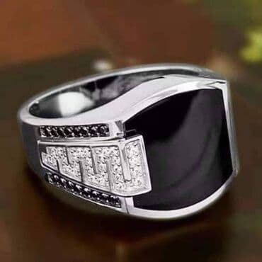 srebrno prstenje cena: Vel:14
Cena:1000din — 1