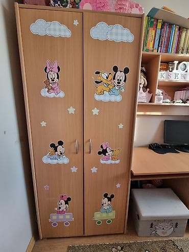majice na bretele za devojcice: Dečija sobna garnitura – ormar + radni sto sa policama i dodatnim — 2