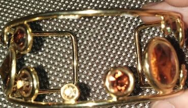 Personal Items: NARUKVICA METAL. INTERESANTNA — 1