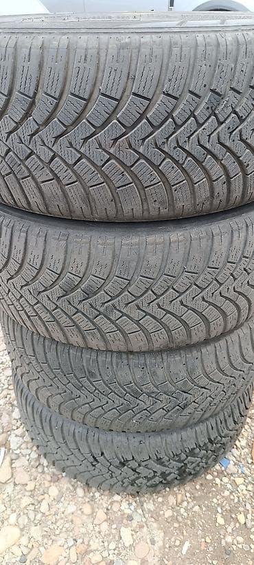 Original MERCEDES aluminijumske felne sa gumama. 16 coli 5x112 promer — 5