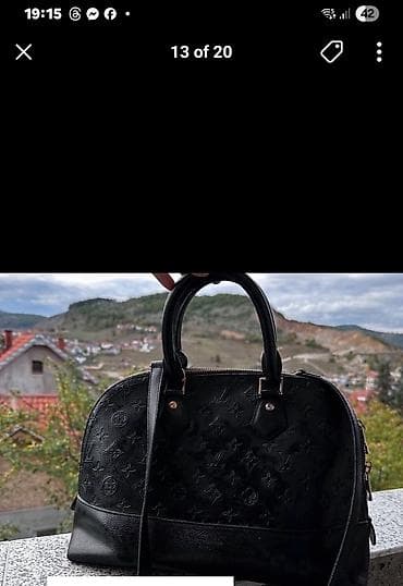 zenske kozne jakne sa krznom beograd: Louis Vuitton ženska torba, crna - Model: ručna torba sa kratkim — 7