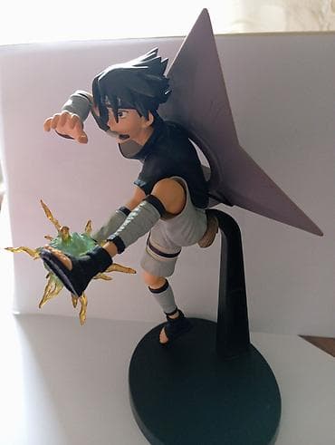 satovi srbija: Anime figura – Naruto serijal, lik u borbenoj pozi na stalku - — 6