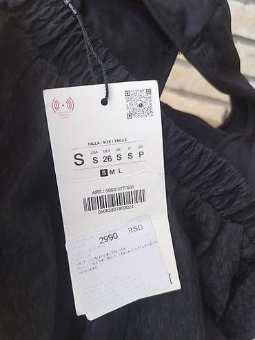 miss etem: Crne ženske šorts-suknja (bubble/puf kroj) – ZARA - Brend: ZARA - — 3