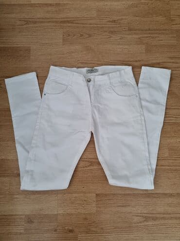 exit pantalone: Bele ženske pantalone uskog kroja, pogodne za svakodnevno nošenje — 1