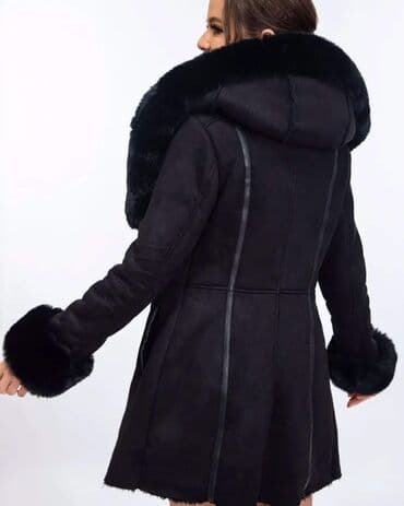 monton xl: Vas omiljeni monton ponovo dostupan.
Cena 6500din
Vel:L XL XXL XXXL — 3