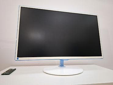 Samsung Monitor LED 27 Prodajem odličan samsung monitor LED 27"