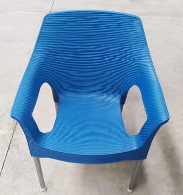 metalne baštenske stolice: Nove
Bastanske stolice
Metal - plastika
2600 din po kom — 3