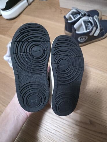 Kids' Clothes: Nike, Size - 25 — 3