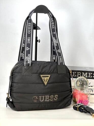 ženske poslovne torbe: Guess
Dimenzije:38×28
pk — 8