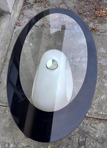 SIM kartice: Stakleni klub stolic. Dimenzije; 120cm dužina, 70cm širina, 40cm — 4