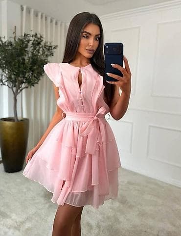 05. Najlepše haljinice
Veličine : S/M i M/L
Cena : 3.800 dinara H na lalafo.rs 05. Najlepše haljinice
Veličine : S/M i M/L
Cena : 3.800 dinara H