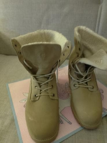 Ankle boots: High boots, 40 — 5