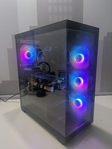 GTX 1080 Ti, Ryzen 5 5600, 32gb ram, A520M K V 2, 700w cooler master