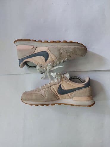 tommy hilfiger haljine nova kolekcija: Nike, 39, bоја - Šareno — 1