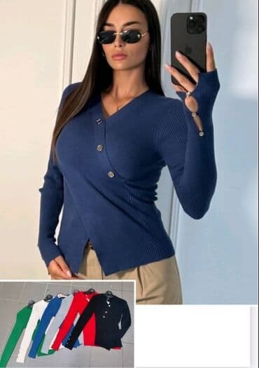 Bluze: Cena 2300 dinara 🍭 — 3