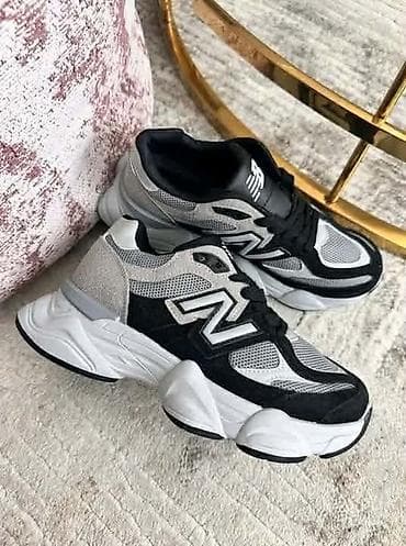 ranac za mame: NB 9060 No 1
Cena: 3500 din
Brojevi: 36-41
PS✨ — 2