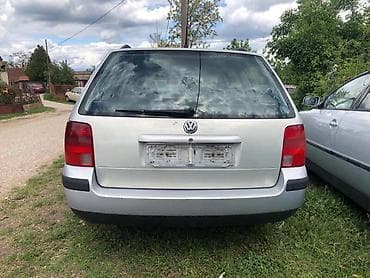 PASSAT B5 1.9 TDI GEPEK VRATA ZA VOLKSWAGEN PASSAT B5 | Passat B5 na lalafo.rs PASSAT B5 1.9 TDI GEPEK VRATA ZA VOLKSWAGEN PASSAT B5 | Passat B5