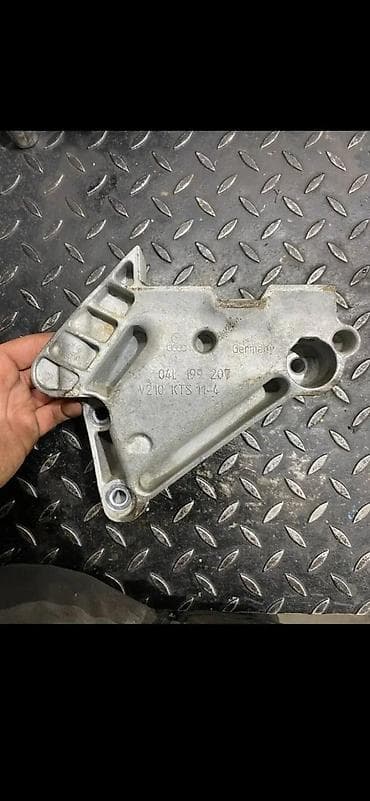 alternator: VW AUDI 0 NOSAC MOTORA 04L199207 | Audi vw delovi zemun altina — 2
