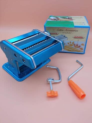 Mašina za Testenine Cena 2690 dinara+Ptt Mašina za testenine-rezance