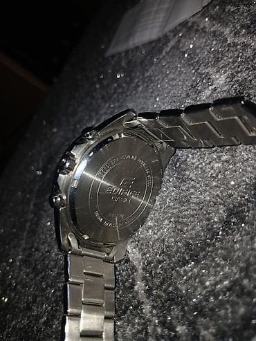 Casio Edifice EFV-550D-2A Sat je kupljen 20.06.2025 Koriscen je kratko