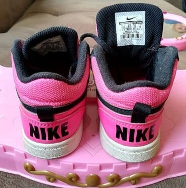 Rubber boots: Nike patike,crno pink br27 — 2