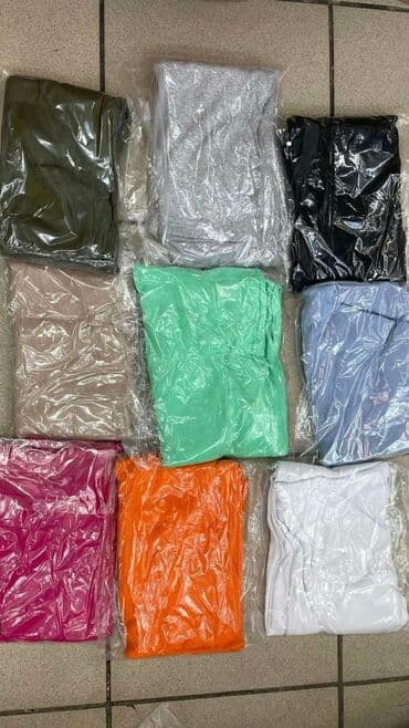 novogodisnje haljine za devojcice: Haljina: 1600 dinara
2 kom= 2100 dinara — 4