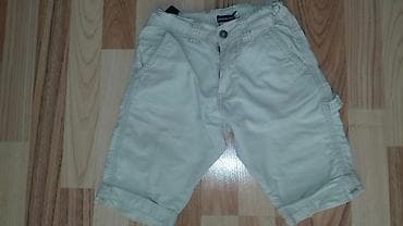 Bermudice u fenomenalnom stanju. Bez tragova nosenja. Velicina 5