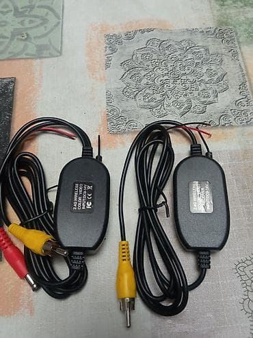 kuler za vodu: Bežični 2.4 GHz AV set za auto kameru (predajnik + prijemnik) - — 2