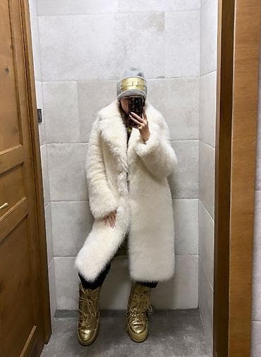 dsquared jakne: Bundica bela, kupljena u Becu, Bershka, velicina S — 4