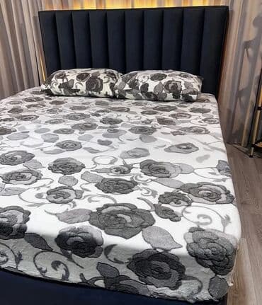 dormeo jastuk i cebe za decu: ❄️Čaršafi model Venedik❄️ ❄️Čaršaf na lastiš-25 + dve jastučnice 50*70 — 2