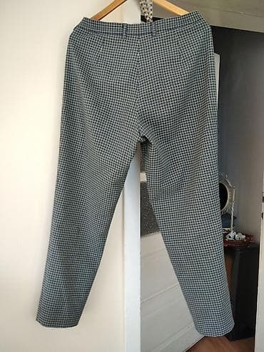 dzemper sa srcima: Letnje pantalone, veličina L. - Brend: Toni Dress - Kroj: ravne — 3