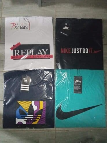 Muske majice 3XL
Samo 1600 din 
Pamuk-likra