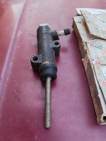kalorifer za kola: Donji pomocni cilindar kvacila Lada 7, Lada 2121,21213,21214 Niva — 4
