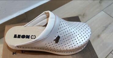 pantalone od vestacke koze: Klompe, Leon, 37 — 1