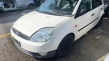 FORD FIESTA 1.3 2004. GOD. - KOMPLETAN AUTO U DELOVIMA | SMEDEREVSKA