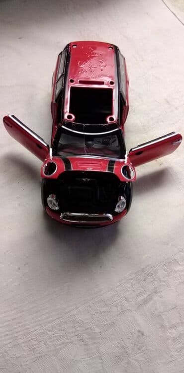 kod za zlatnog hari potera: Rastar Mini Clubman, 1:24,Kina, nekompletan,za delove — 3