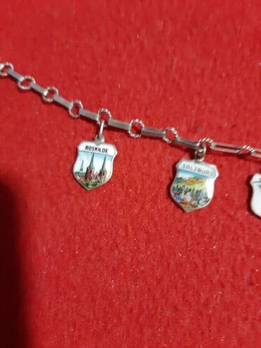Venčanice i aksesoari: Narukvica stara srebrna 835 finoce sa srebrnim privescima na gradove — 4